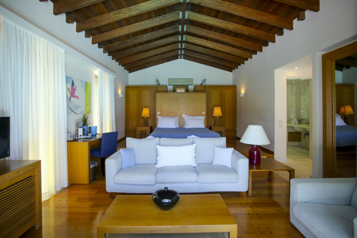 hotel-ionian-blue-4